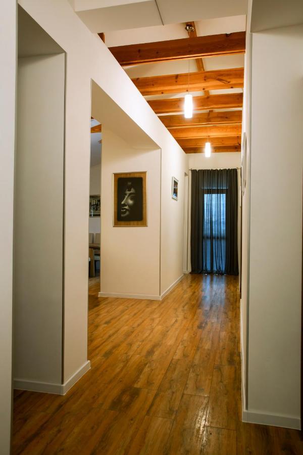 Apart Hotel West Тбілісі Екстер'єр фото