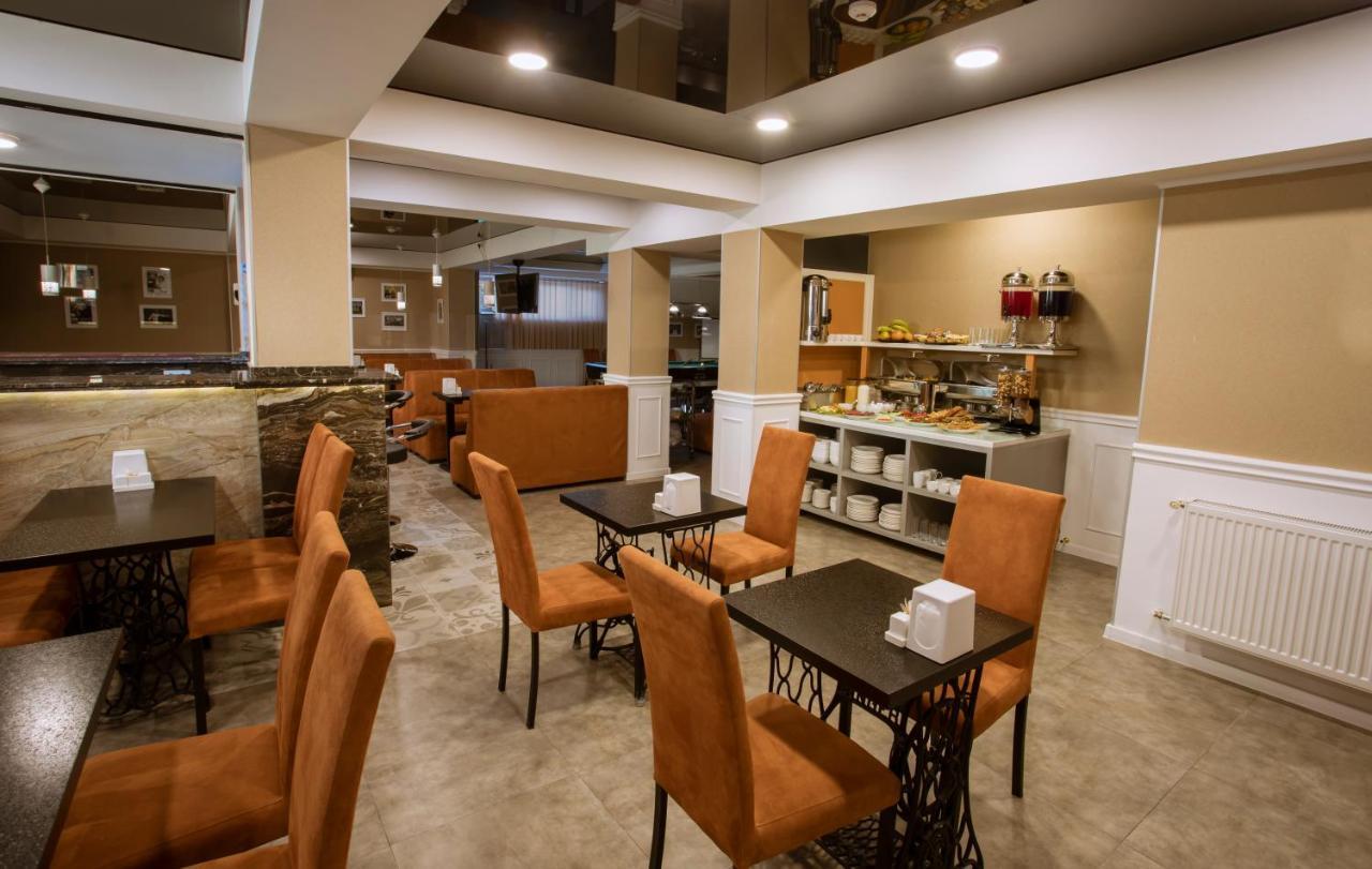 Apart Hotel West Тбілісі Екстер'єр фото